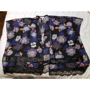 Jessica Simpson summer Floral Nursing top